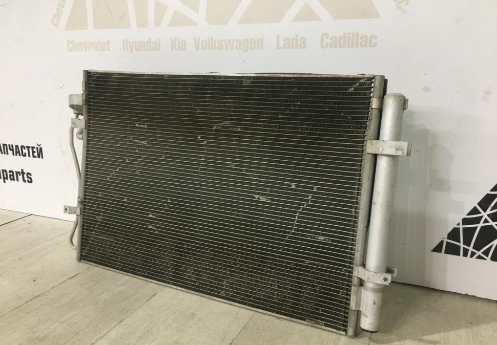 Радиатор кондиционера Hyundai Creta 2016 oem 97606M0000 Радиатор кондиционера Hyundai Creta 2016 oem 97606M0000