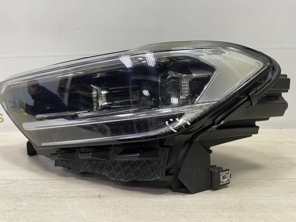 Фара левая Volkswagen Polo 6 Liftback 2020 OEM 6N5941035 Фара левая Volkswagen Polo 6 Liftback 2020 OEM 6N5941035