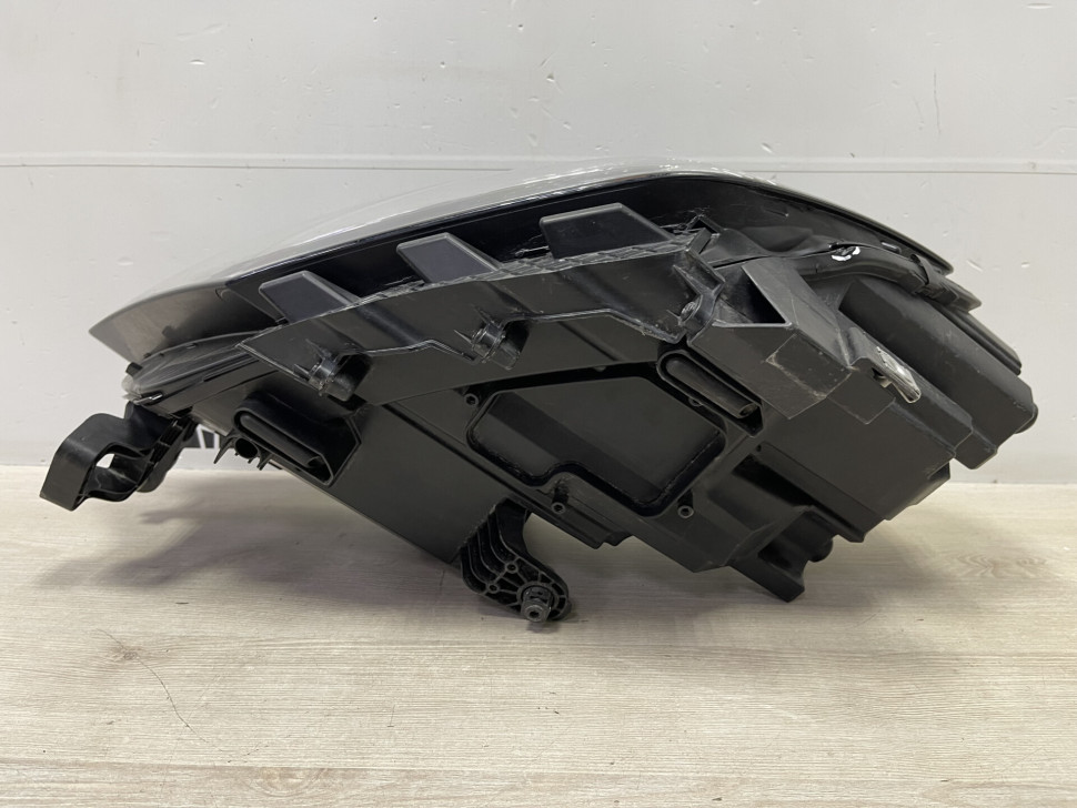 Фара левая Volkswagen Polo 6 Liftback 2020 OEM 6N5941035 Фара левая Volkswagen Polo 6 Liftback 2020 OEM 6N5941035