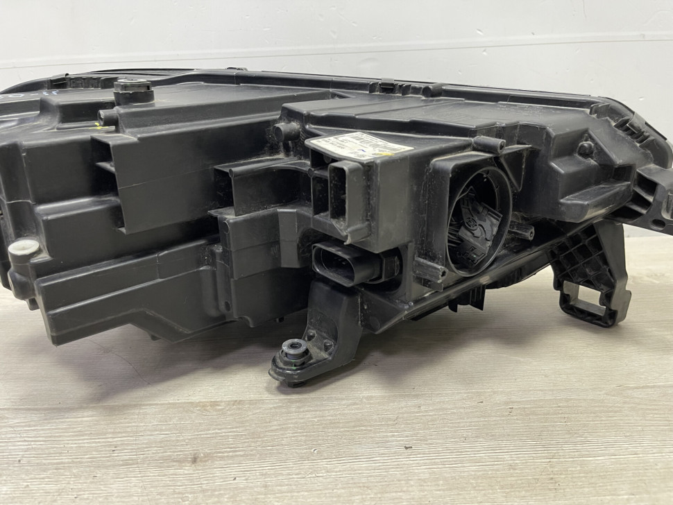 Фара левая Volkswagen Polo 6 Liftback 2020 OEM 6N5941035 Фара левая Volkswagen Polo 6 Liftback 2020 OEM 6N5941035