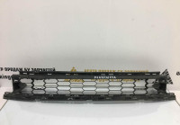 Решетка переднего бампера Skoda Karoq OEM 57A853677A