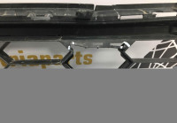 Решетка переднего бампера Skoda Karoq OEM 57A853677A