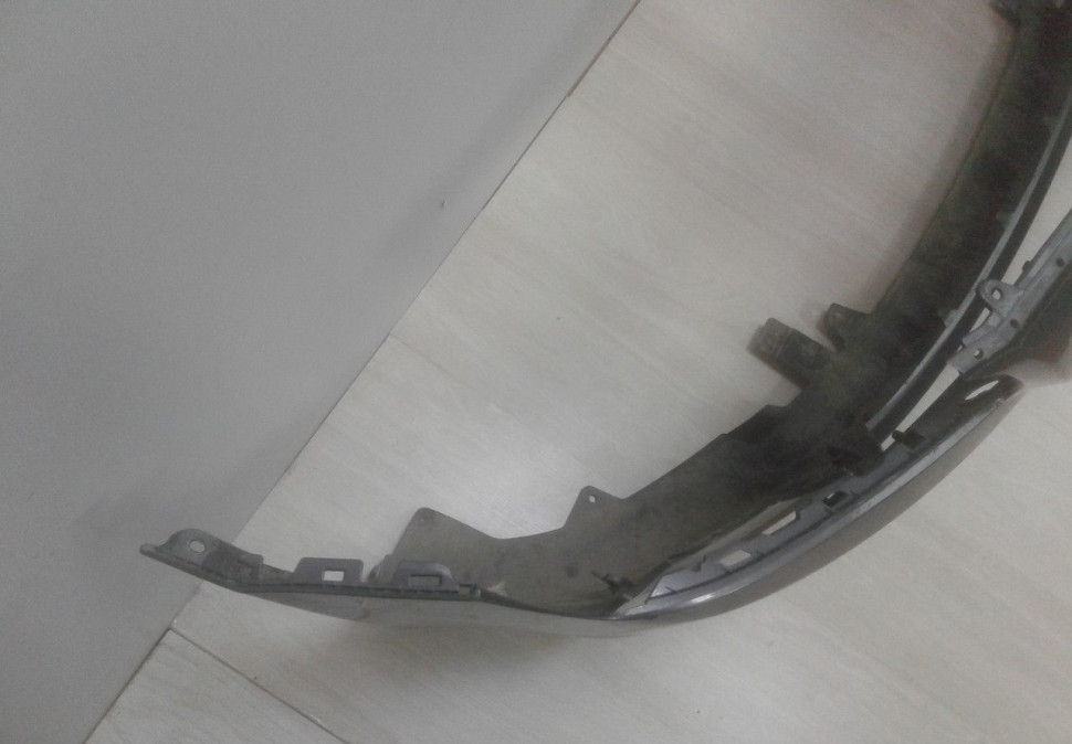 Бампер передний Hyundai Solaris 1 рест (14-17)  oem 865114L500 (трещина)