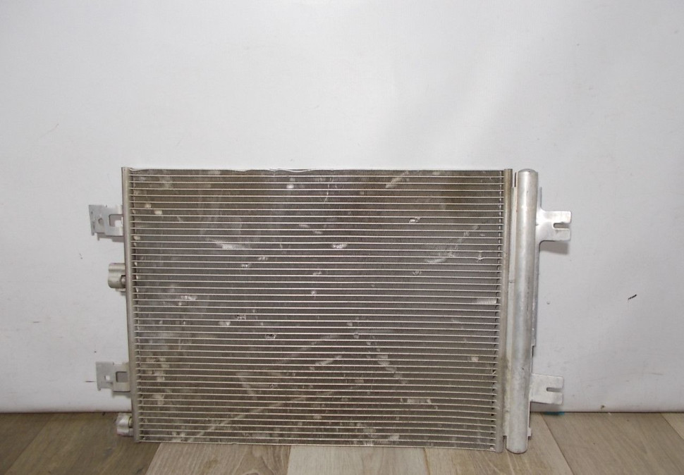 Радиатор кондиционера бу Renault Logan 1 OEM 921007794R