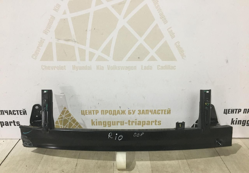 Усилитель переднего бампера Kia Rio 4 oem 64900H0000