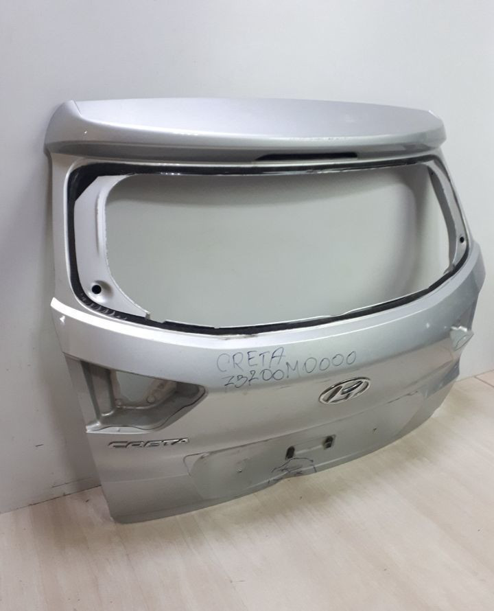 Крышка багажника Hyundai Creta oem 73700M0000