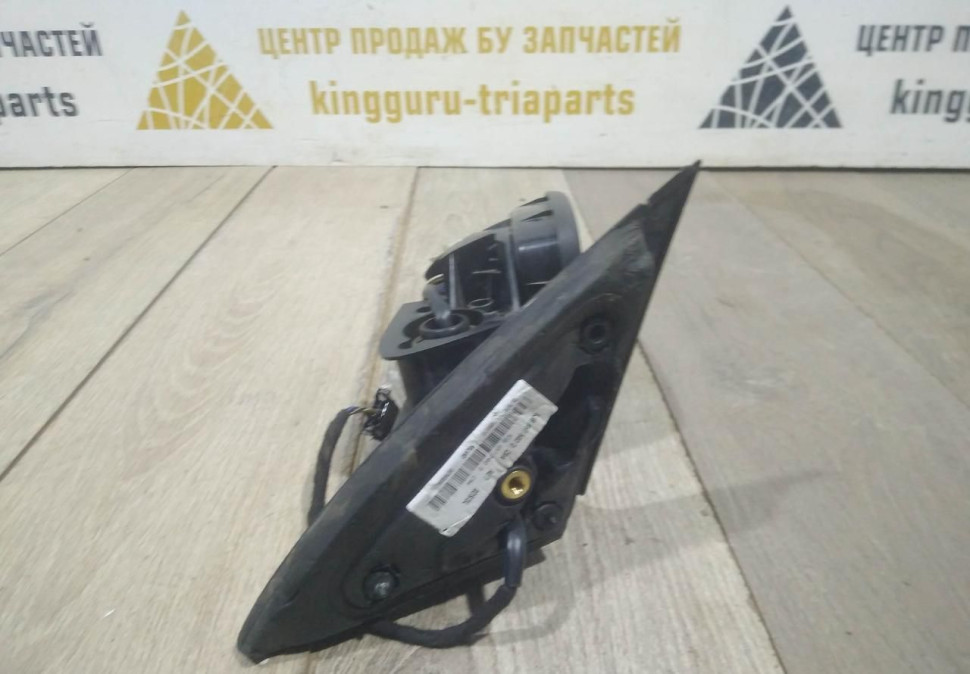 Корпус зеркала правый 5 пин бу Skoda Rapid до рестайлинг OEM 5JB857502F Корпус зеркала правый 5 пин бу Skoda Rapid до рестайлинг OEM 5JB857502F