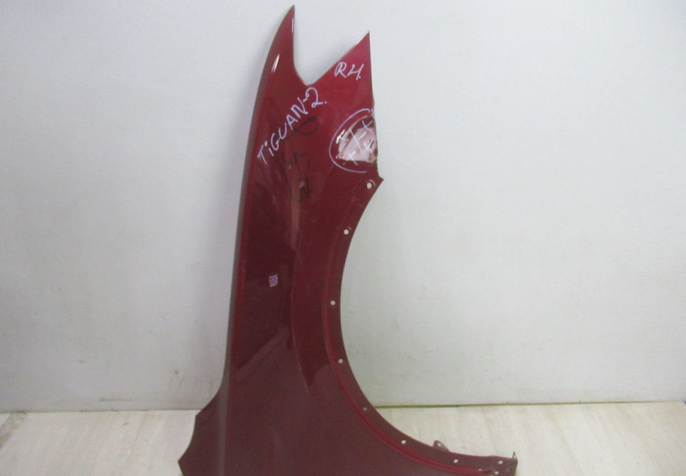 Крыло переднее правое Volkswagen Tiguan 2 oem 5NA821106