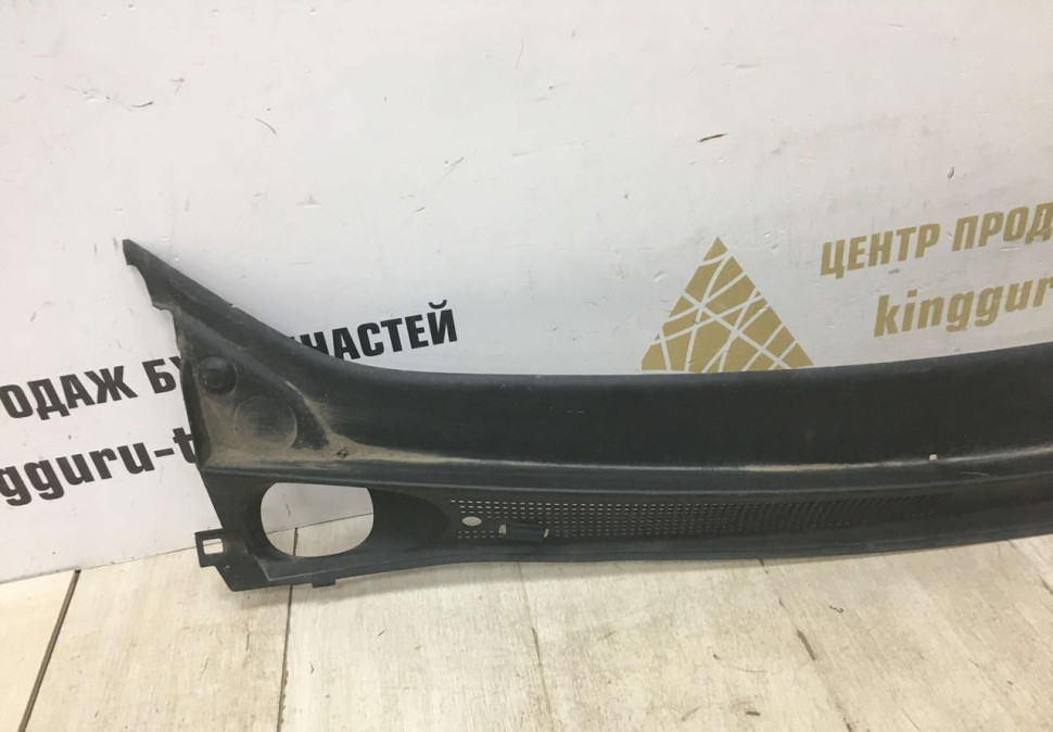 Обивка жабо бу Renault Logan 2 OEM 668115673R