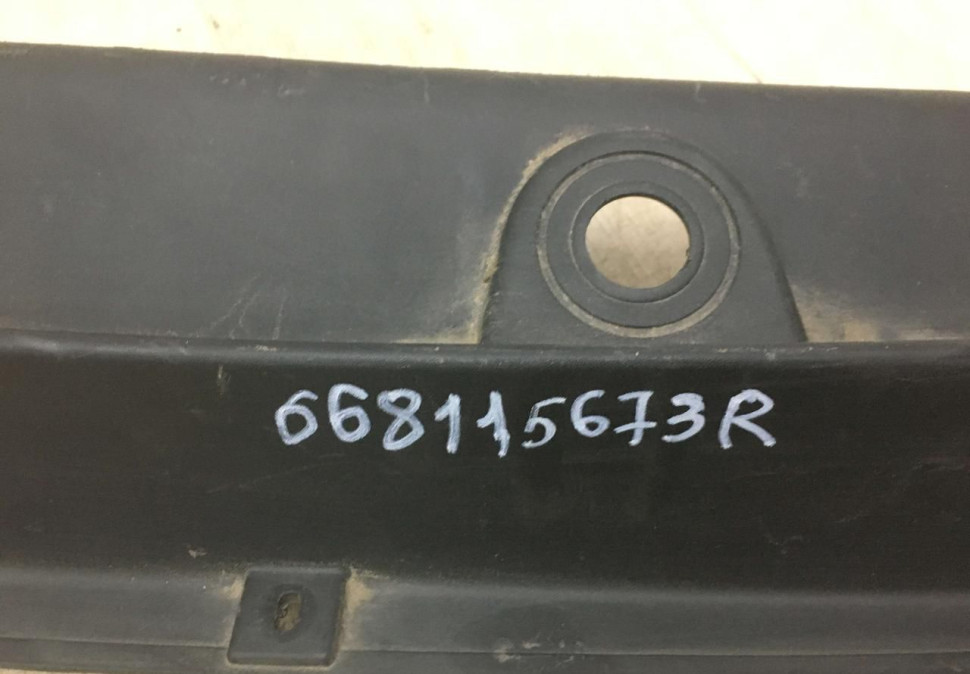 Обивка жабо бу Renault Logan 2 OEM 668115673R
