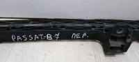 Кронштейн переднего бампера Volkswagen Passat B7 11-14 oem 3AA807571