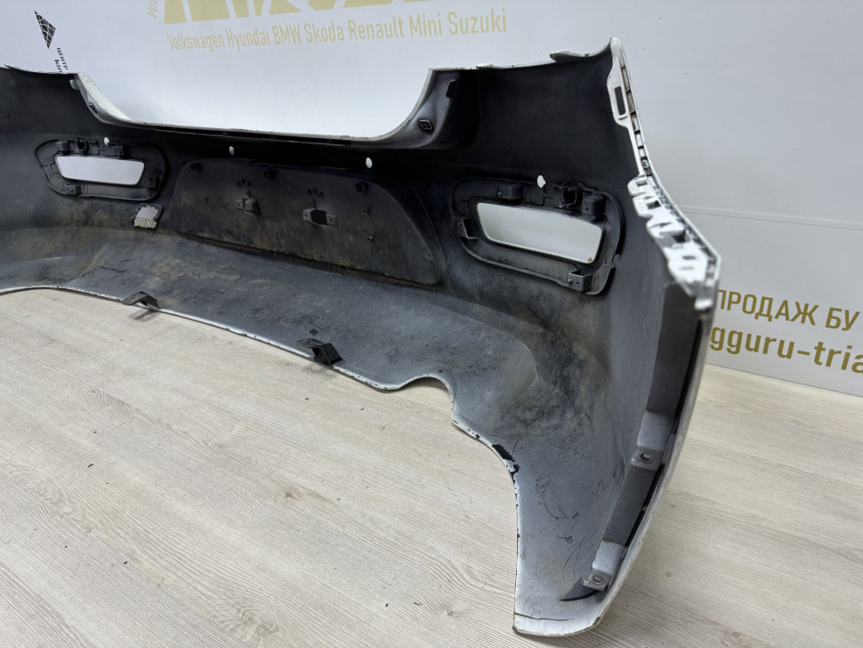 Бампер задний Chevrolet Cruze х/б oem 95494198 (вмятина) (скл-3) Бампер задний Chevrolet Cruze х/б oem 95494198 (вмятина) (скл-3)