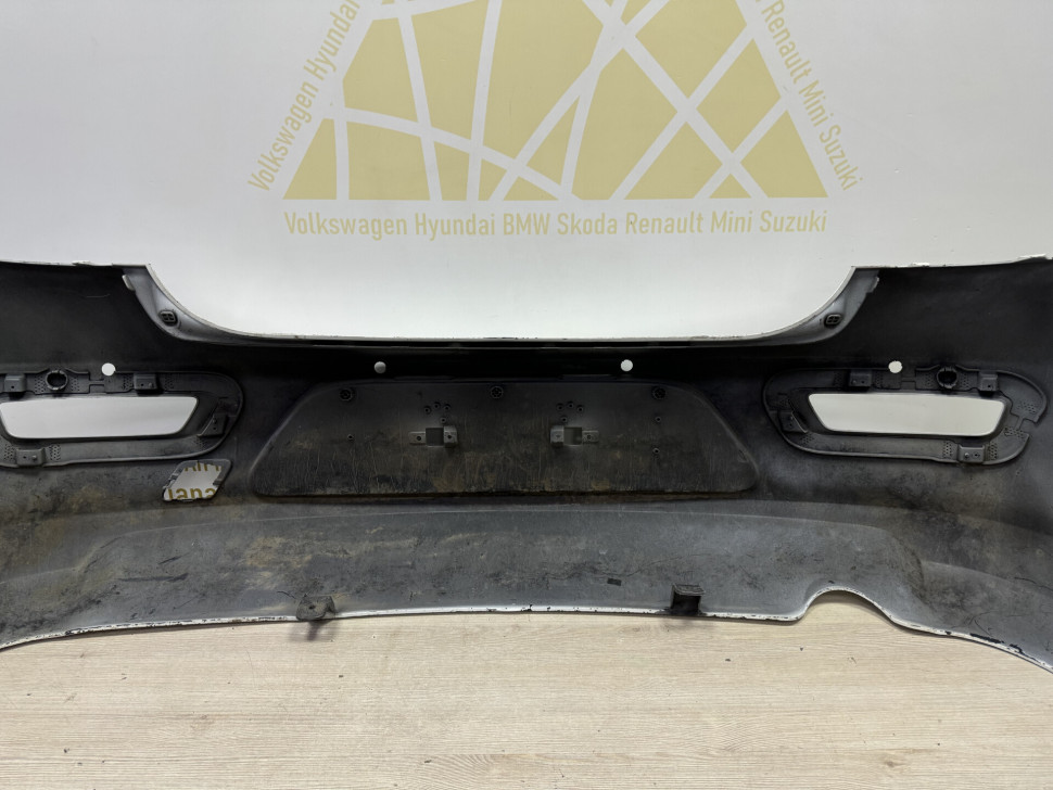 Бампер задний Chevrolet Cruze х/б oem 95494198 (вмятина) (скл-3) Бампер задний Chevrolet Cruze х/б oem 95494198 (вмятина) (скл-3)