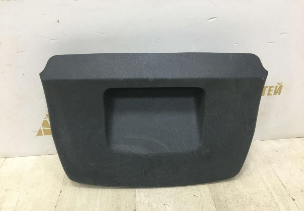 Обивка крышки багажника Renault Sandero 2 OEM 909006002R
