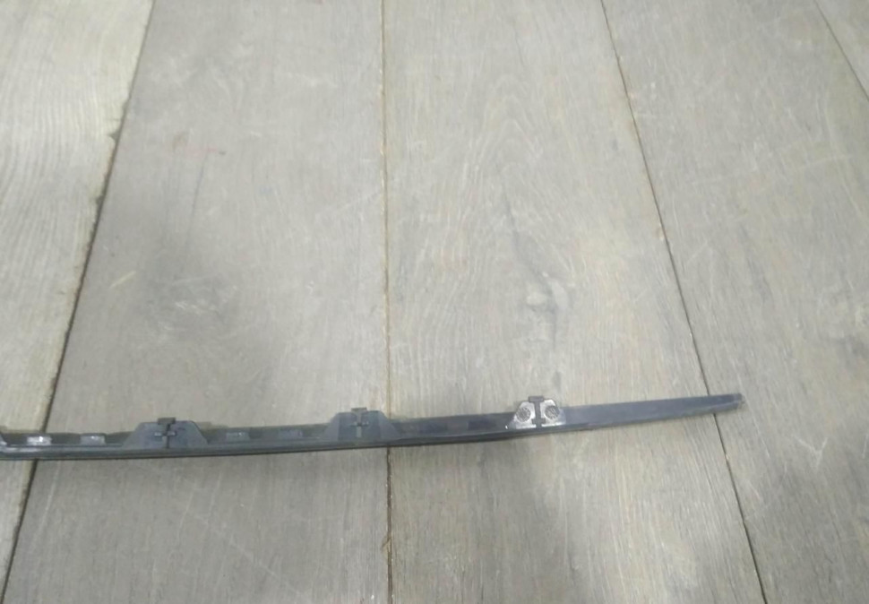 Молдинг лобового стекла левый бу BMW X6 F16 OEM 51317462217 Молдинг лобового стекла левый бу BMW X6 F16 OEM 51317462217