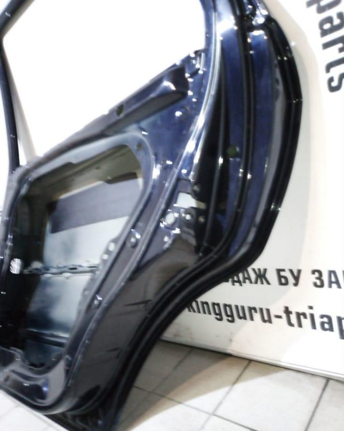 Дверь задняя правая Hyundai Santa Fe 2 рест 09-12 oem 770042B020