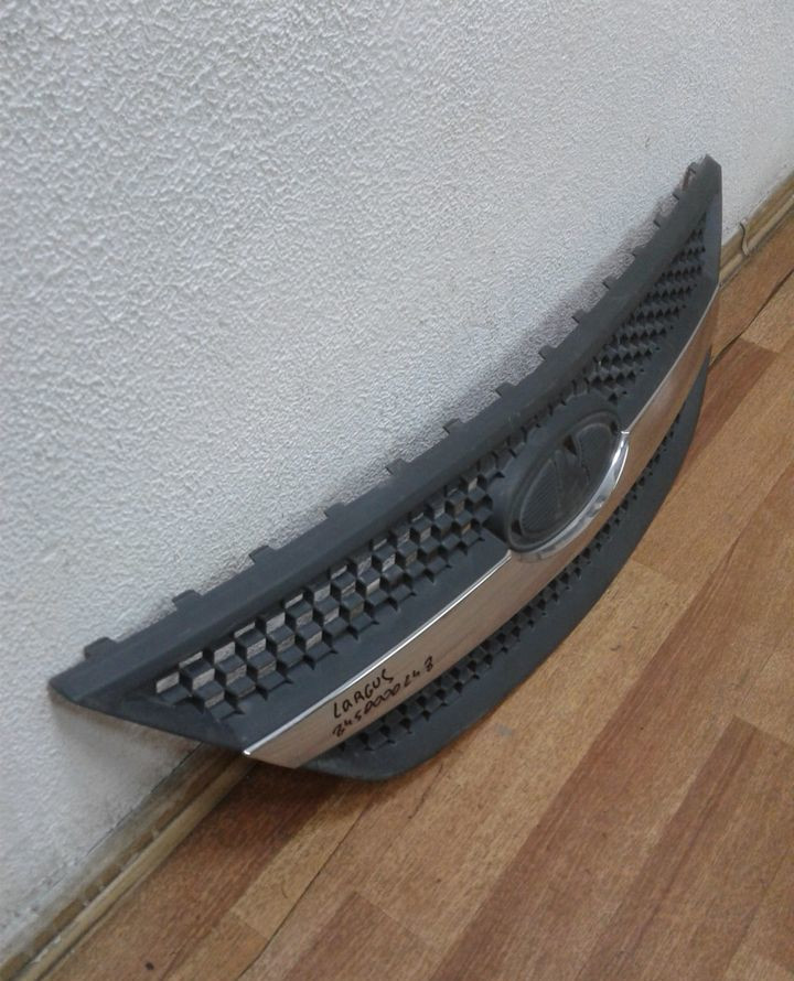 Решетка радиатора Lada Largus oem 8450000248 (скл-3)