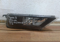 Фара птф правая Volkswagen Tiguan 2 oem 5na941700b (слом. 2 крепл.)