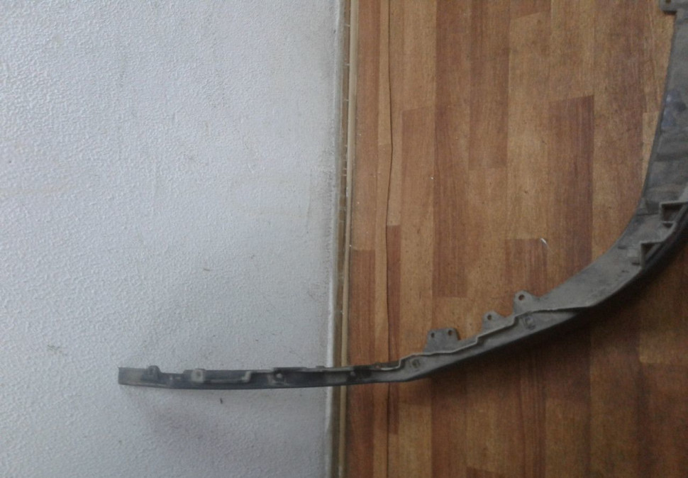 Спойлер заднего бампера Hyundai Santa Fe 3 oem 866122w000 (скл-3)