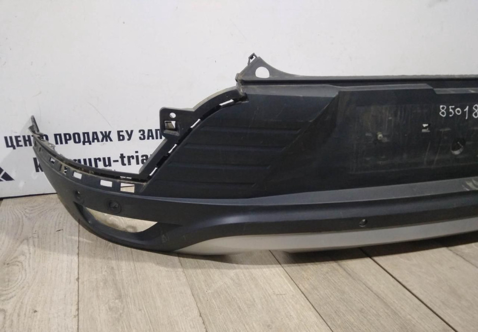 Бампер задний бу Renault Arkana OEM 850182233R