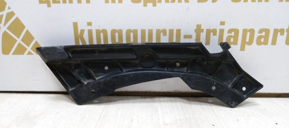 Направляющий профиль бампера переднего левый Volkswagen Touareg 2 10-18 Oem 7P6807083