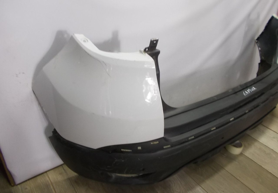 Бампер задний бу Renault Kaptur OEM 850220429R