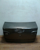 Крышка багажника Lada Granta седан вмятина (скл-3)