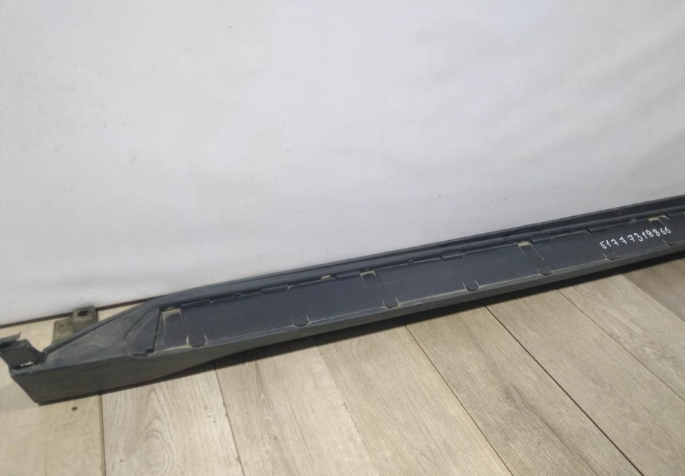 Порог правый бу BMW X6 F16 OEM 51777319866 Порог правый бу BMW X6 F16 OEM 51777319866