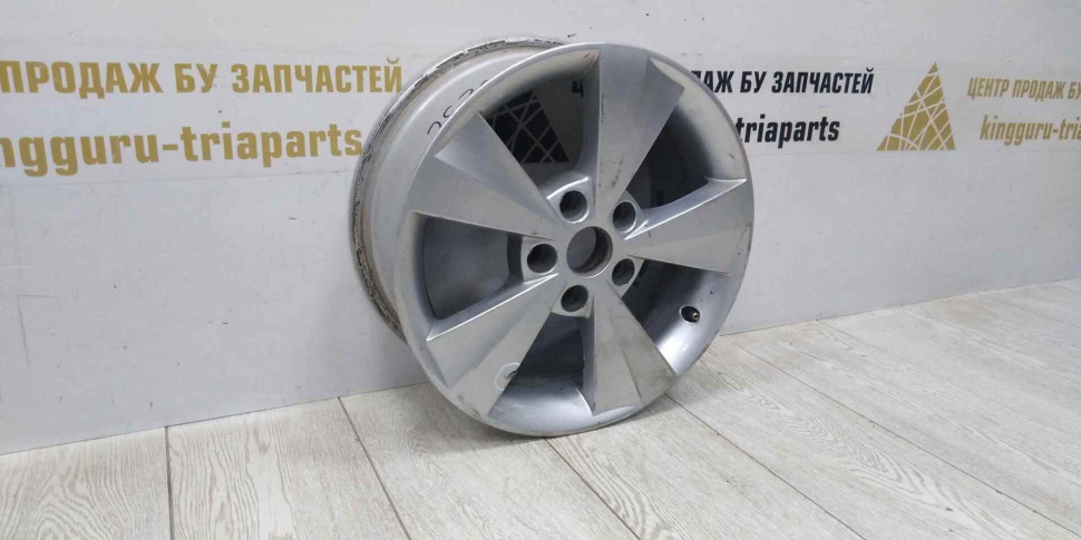 Диск колесный литой R16 Skoda Octavia A7 OEM 5E0601025CD