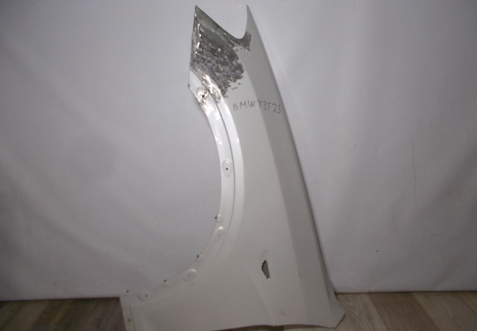 Крыло переднее левое бу BMW X3 F25 OEM 41357267323