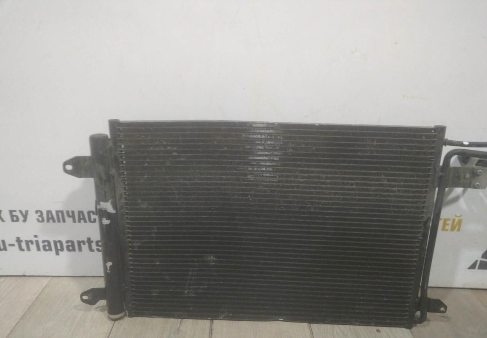 Радиатор кондиционера бу Skoda Octavia A5 OEM 1K0820411AJ