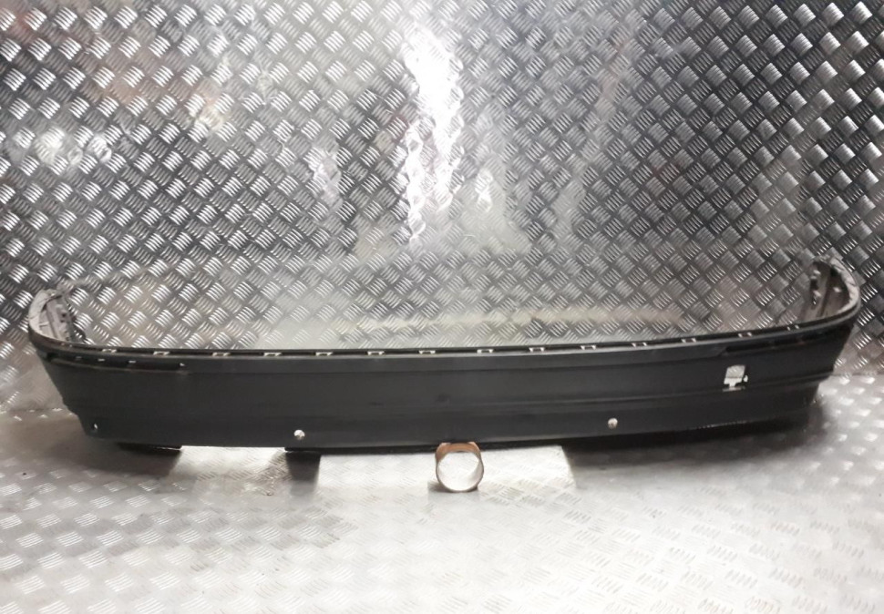 Юбка заднего бампера Volkswagen Tiguan 2 oem 5NA807521b