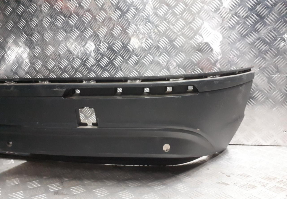 Юбка заднего бампера Volkswagen Tiguan 2 oem 5NA807521b