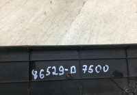 Подиум номерного знака Hyundai Tucson 3 рест 2015 oem 86529D7500