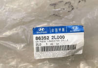 Молдинг решетки радиатора Hyundai I30 2007 oem 863522L000