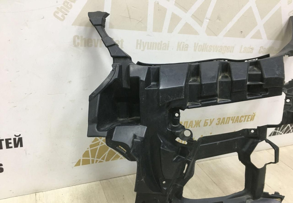 Кронштейн противотуманной фары левый бу BMW X6 G06 M-Pack OEM 51118069947