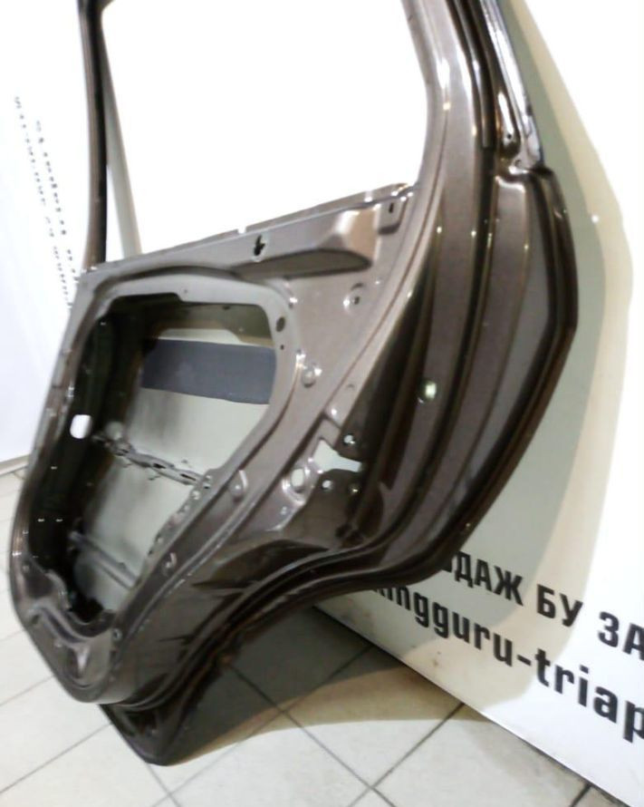 Дверь задняя правая Hyundai Santa Fe 2 рест 09-12 oem 770042B020 (скл3) Дверь задняя правая Hyundai Santa Fe 2 рест 09-12 oem 770042B020 (скл3)