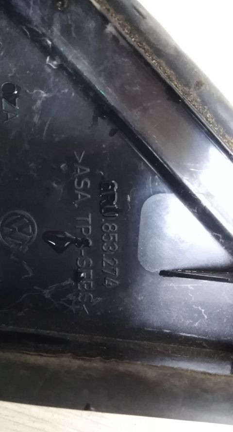 Накладка зеркала правая Volkswagen Polo 5 09-20 oem 6RU853274 Накладка зеркала правая Volkswagen Polo 5 09-20 oem 6RU853274