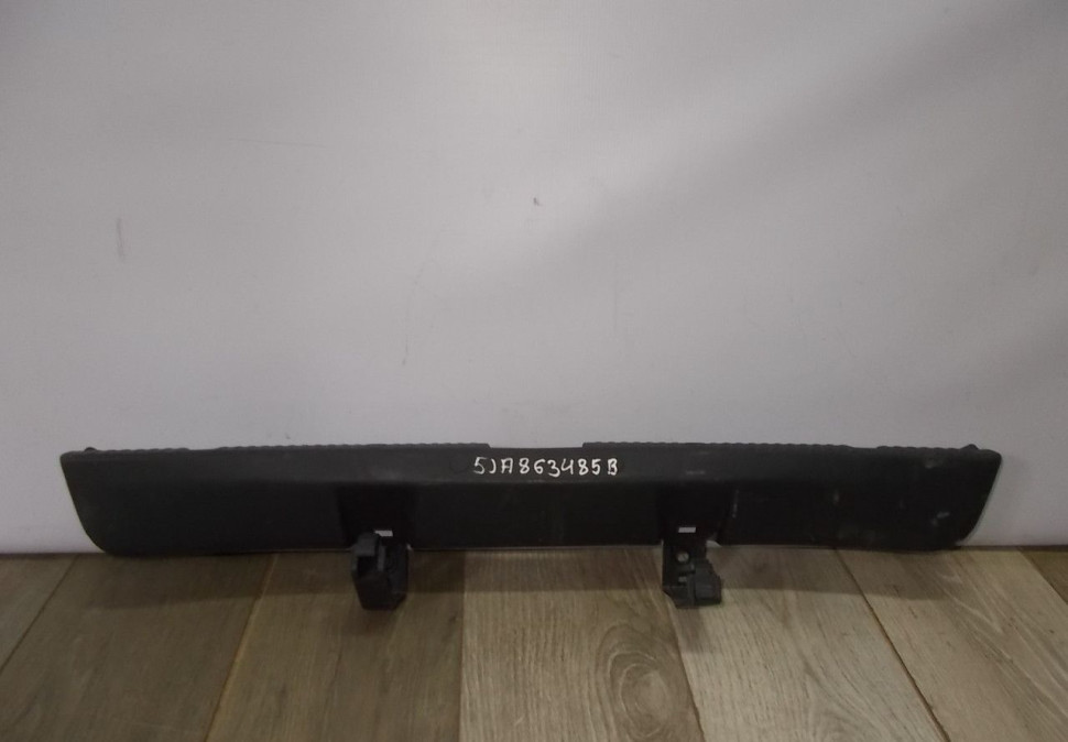 Обивка задней панели бу Skoda Rapid OEM 5JA863485B