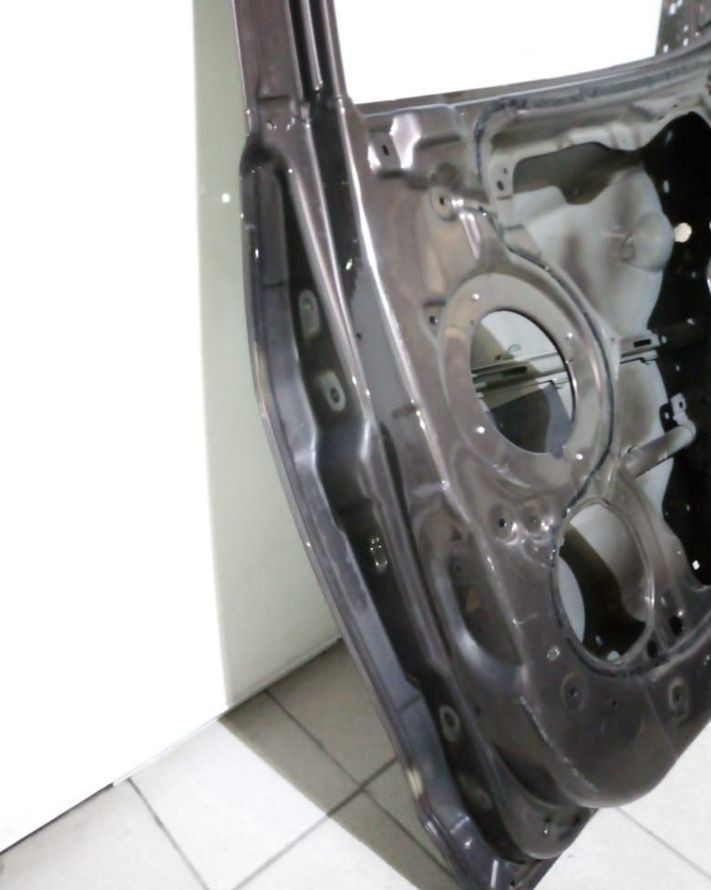 Дверь задняя правая Hyundai IX35 (10-15) oem 770042Y010 (скл-3) Дверь задняя правая Hyundai IX35 (10-15) oem 770042Y010 (скл-3)