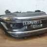 Фара правая Volkswagen Tiguan 2 oem 5NB941082A (царапина)