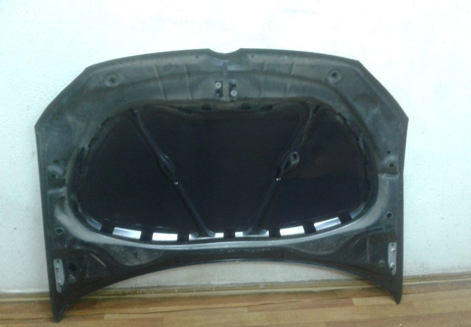 Капот Volkswagen Polo рест oem 6RU823031B (вмятины) (скл-3)