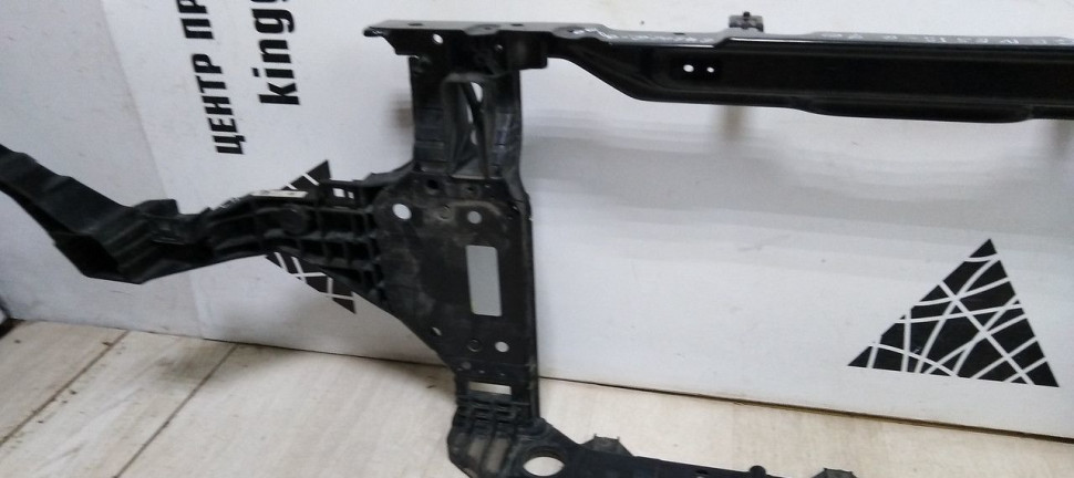 Панель передняя Hyundai Genesis G70 oem 64101g9000