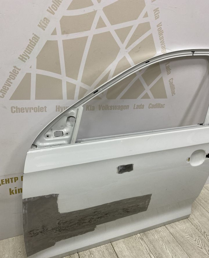 Дверь передняя левая Skoda Rapid OEM 5JA831051D