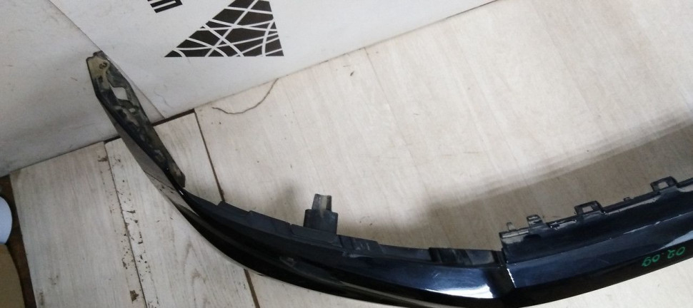 Бампер передний Volkswagen Tiguan 2 oem 5NR807221