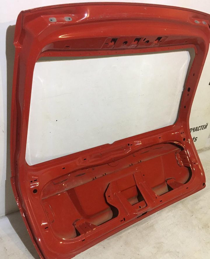 Крышка багажника Skoda Octavia A5 универсал OEM 1Z9827023B (скл-3) Крышка багажника Skoda Octavia A5 универсал OEM 1Z9827023B (скл-3)