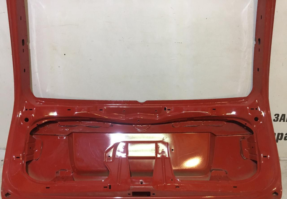 Крышка багажника Skoda Octavia A5 универсал OEM 1Z9827023B (скл-3) Крышка багажника Skoda Octavia A5 универсал OEM 1Z9827023B (скл-3)