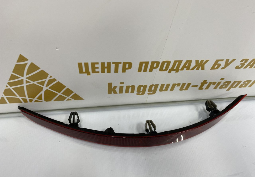 Катафот заднего бампера левый Skoda Rapid 2 OEM 60U945105