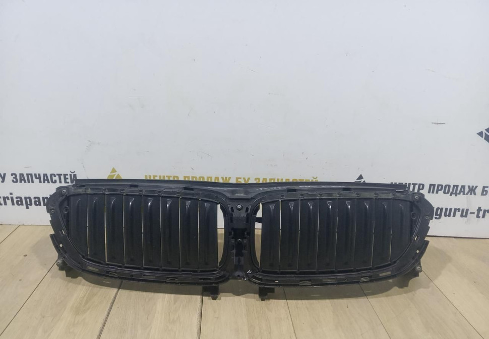 Воздушная заслонка бу BMW 6 G32 GT OEM 51137497775