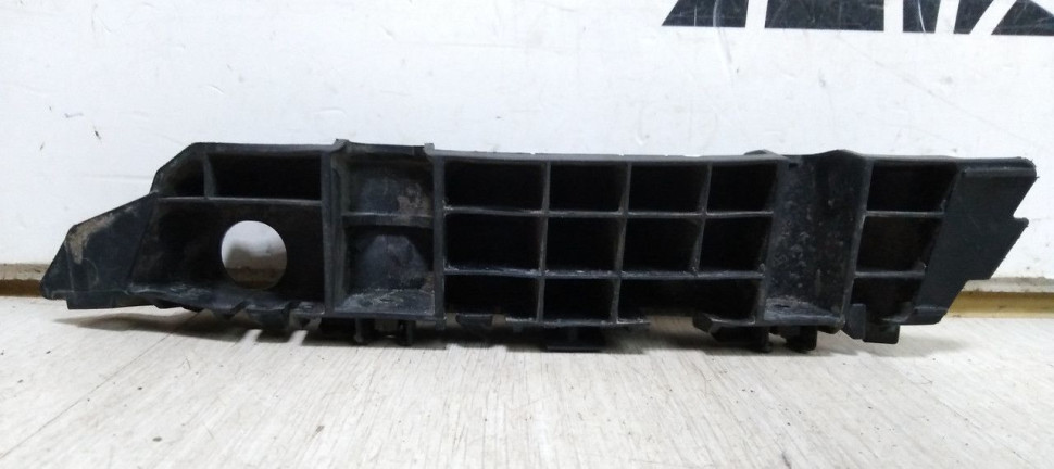 Кронштейн бампера Elantra 6  oem 86515F2AA0